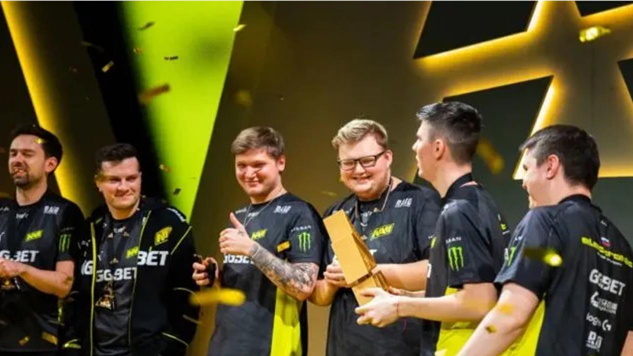 半年以上 半年以上