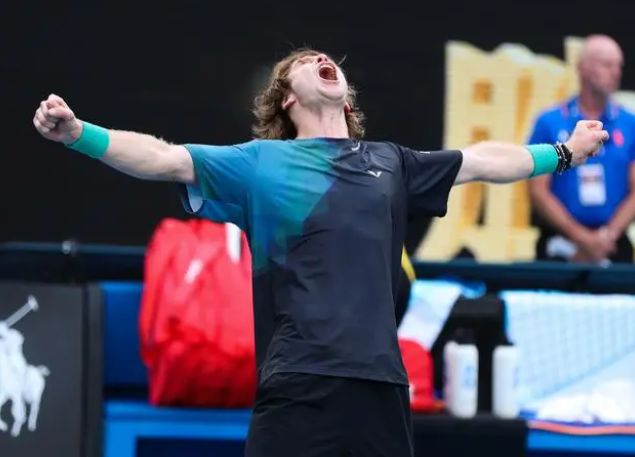 成熟球员范 成熟球员范