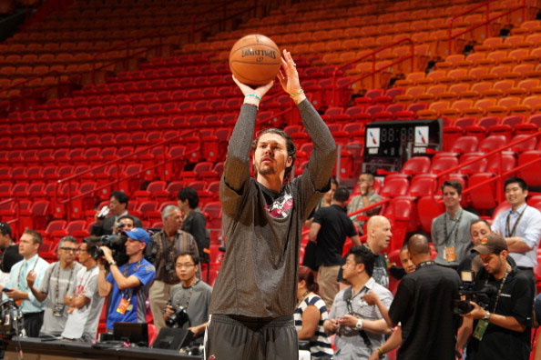 前场压迫密 前场压迫密